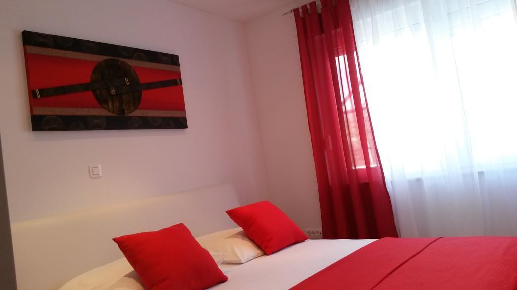 Apartments Marjan Podstrana Kamer foto